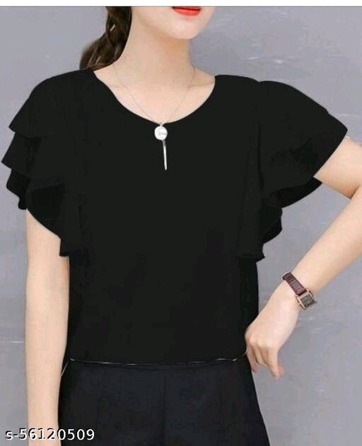 New Stylish Top - M, available